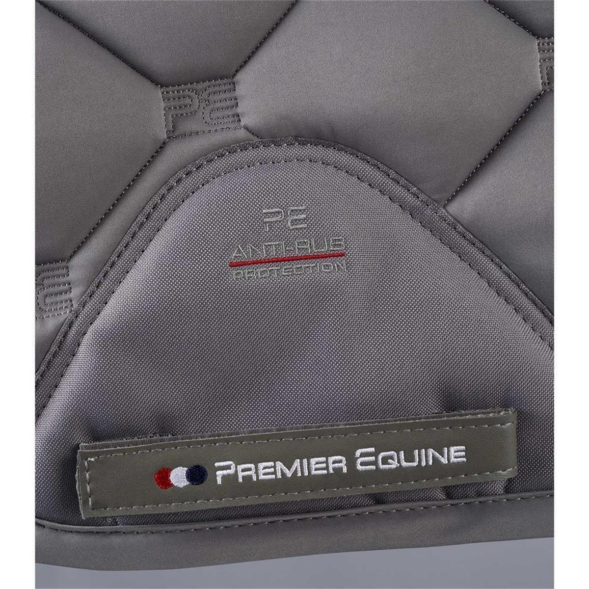 Saltare Close Contact Dressage Square Wine