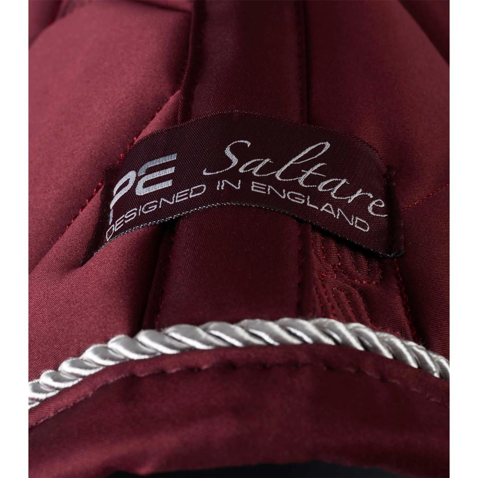 Saltare Close Contact Dressage Square Wine