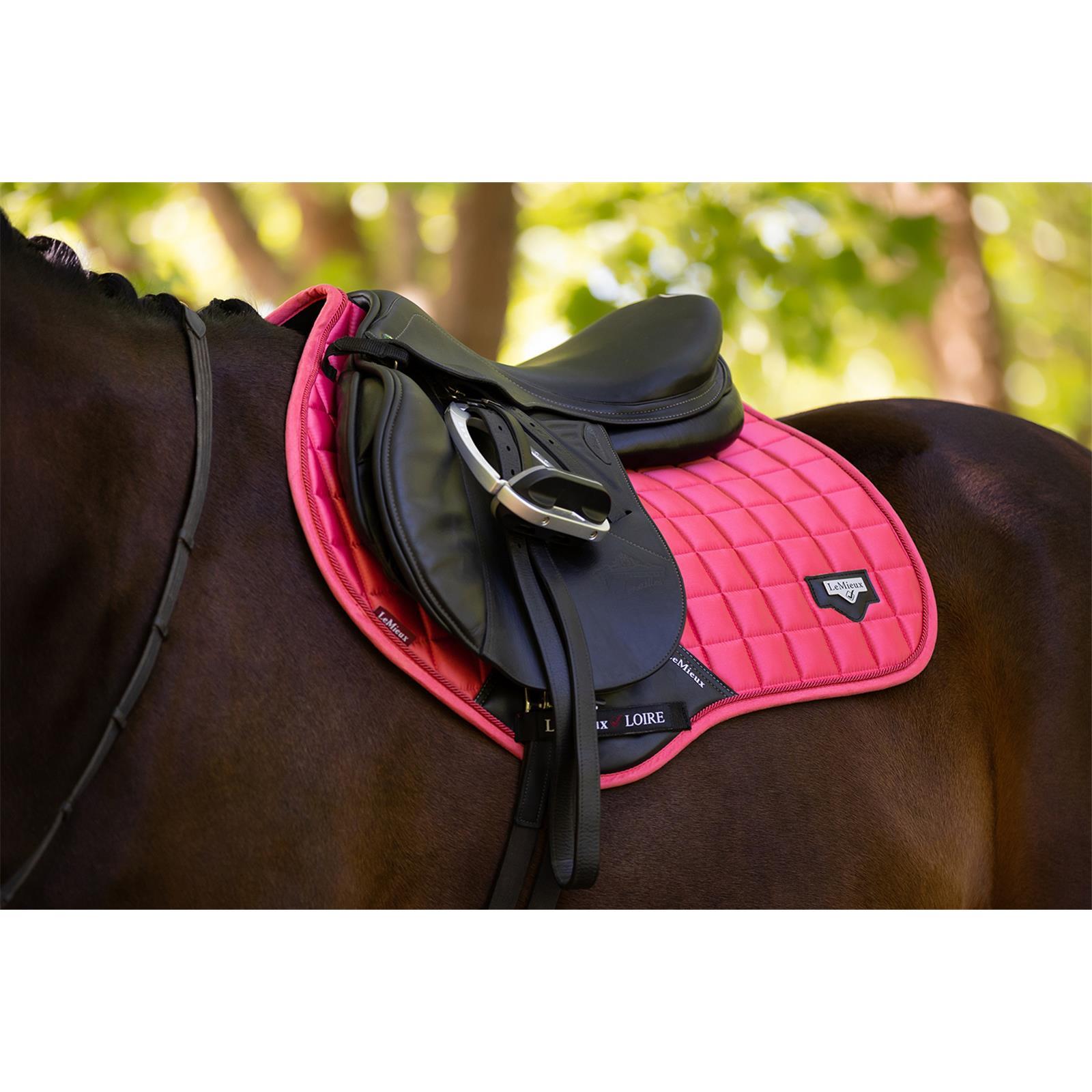 LeMieux Loire Classic Close Contact Square Papaya S/M