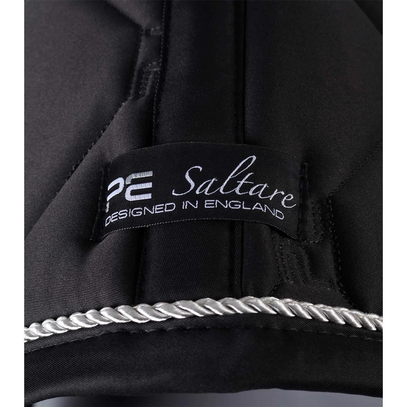 Saltare Close Contact Dressage Square Wine