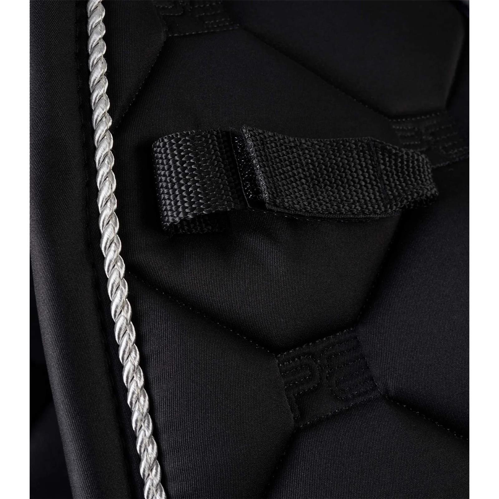 Saltare Close Contact Dressage Square Wine
