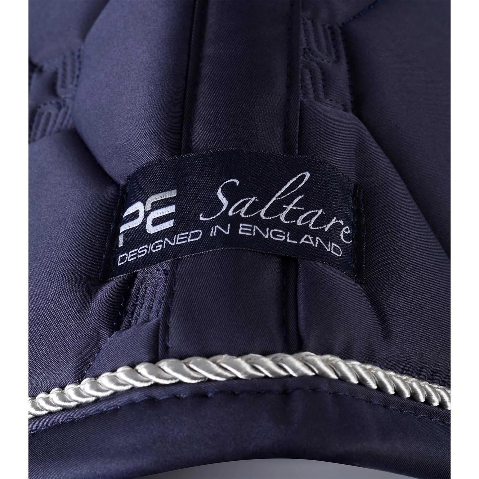 Saltare Close Contact Dressage Square Wine